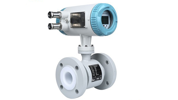 電磁流量計怎么選？青天偉業(yè)儀表廠帶你鎖定最佳選擇方案！